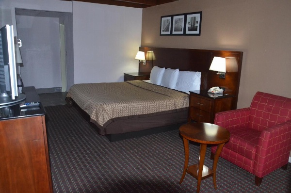 Americas Best Value Inn - Augusta Historic Downtown image 3